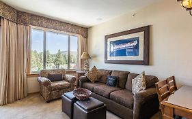 Juniper Springs Lodge #413 - Luxury Ski In Ski Out! 2 Bedroom