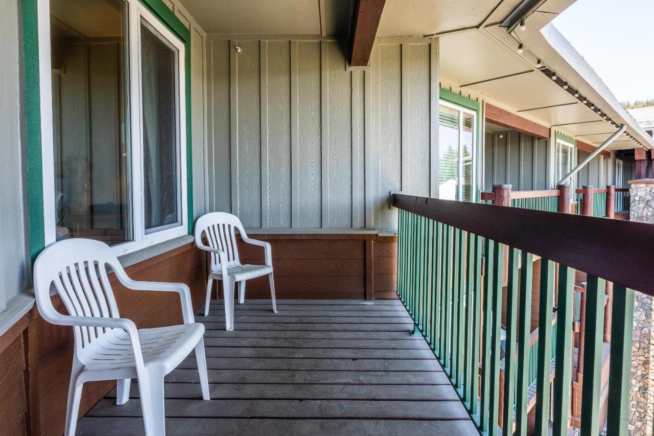Juniper Springs Lodge #413 - Luxury Ski In Ski Out! 2 Bedroom Mammoth Lakes Exterior photo