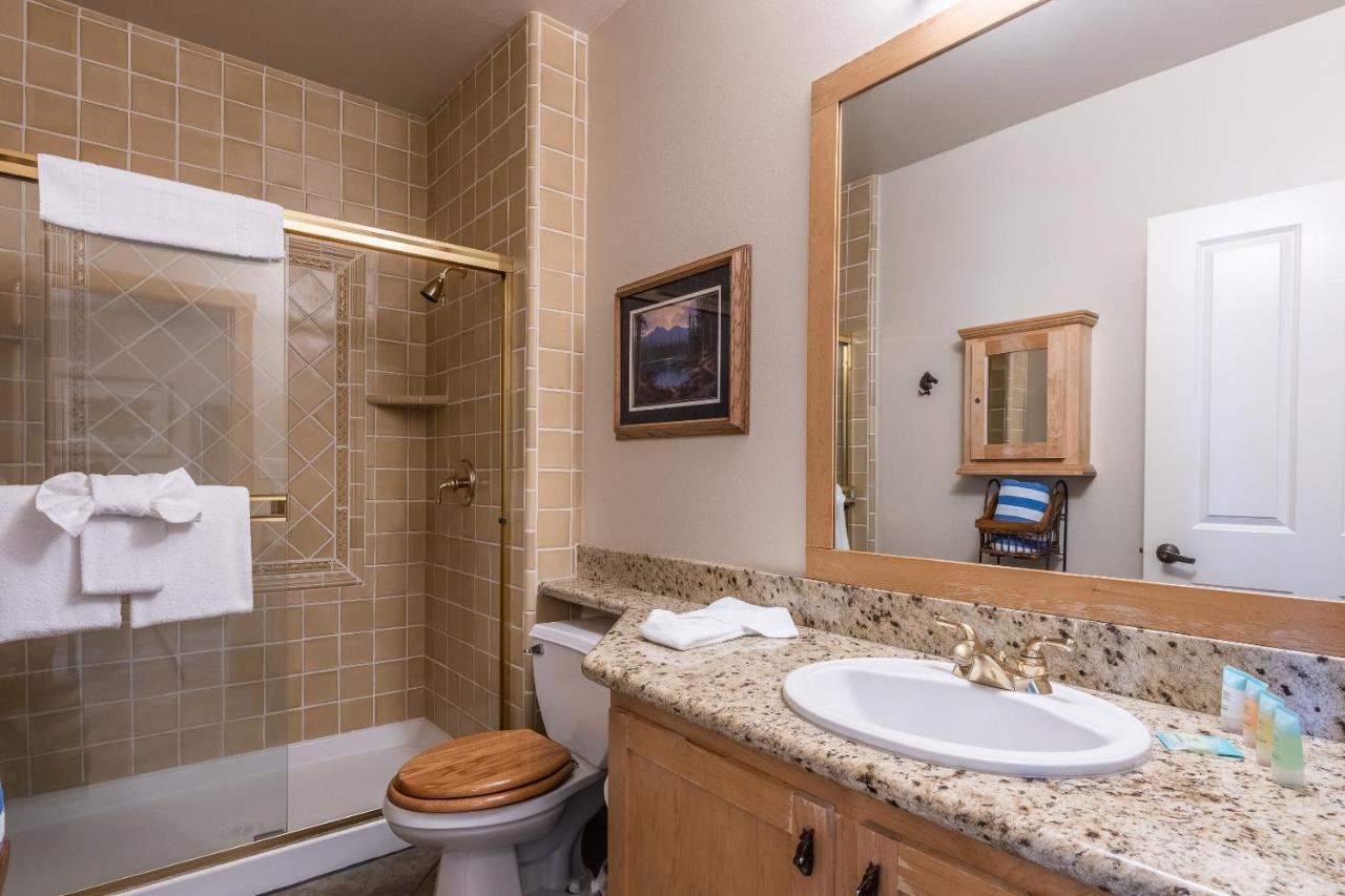 Juniper Springs Lodge #413 - Luxury Ski In Ski Out! 2 Bedroom Mammoth Lakes Exterior photo